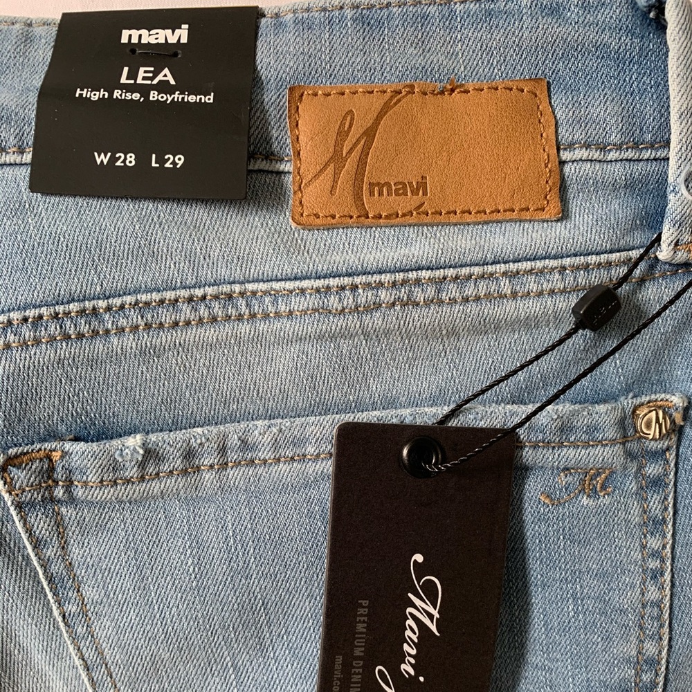 COPY - NWT Mavi Lea Boyfriend Jean 28x29 FINAL PR…